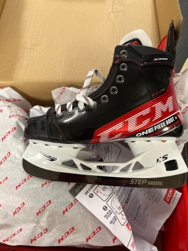 New CCM Size 5 JetSpeed FT4 Pro Hockey Skates