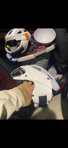 Cascade womens lacrosse helmet
