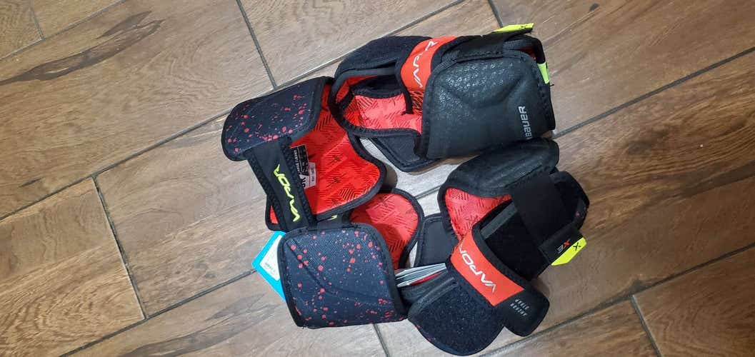 New Large Bauer Vapor 3x Elbow Pads