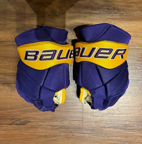 Bauer Vapor Pro Team Jr Kings Hockey Gloves 13