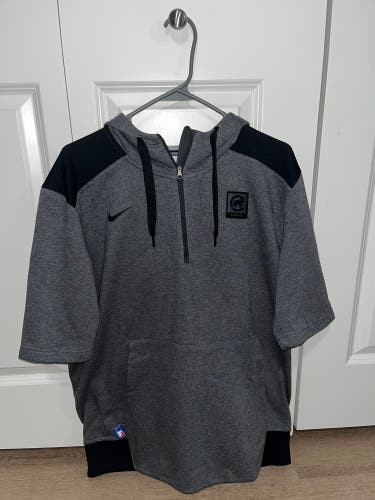 Nike Cubs Baseball Hoodie (New With Tags) BEST OFFER