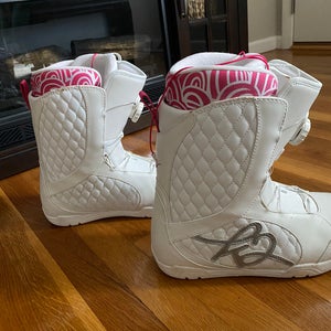 Women's Size 10 K2 Veil Boa Snowboard Boots