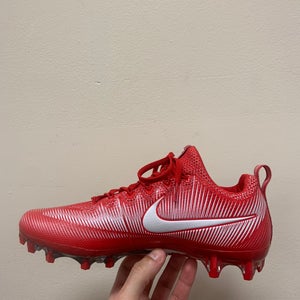 New Size 9.5 (Women's 10.5) Nike Cleats