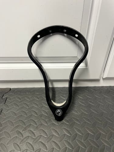 Used Attack & Midfield Unstrung Metrik Head