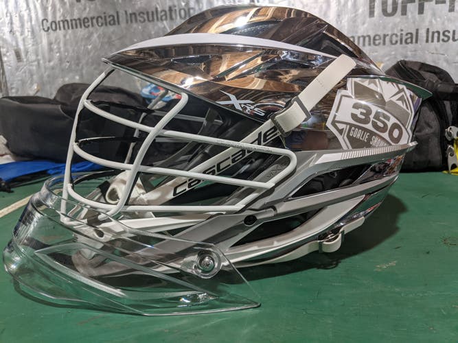 Lightly Used Goalie Cascade XRS Helmet