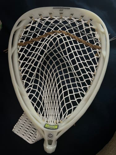 Warrior Nemesis QS Natural - String King Grizzly Mesh Semi Soft