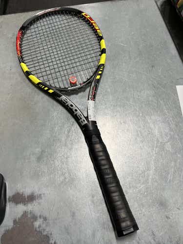 Used Babolat Aero Pro Control + 4 1 2" Tennis Racquets