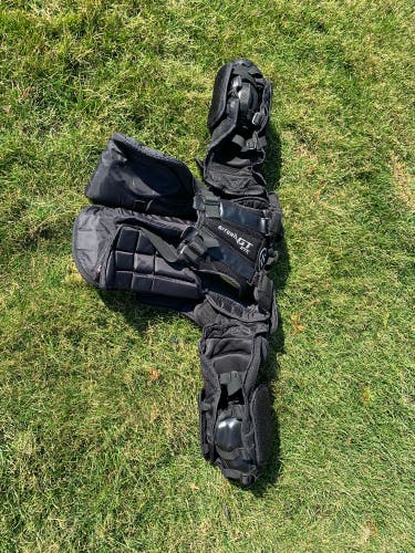 Used Large/Extra Large Warrior  Ritual GT Goalie Chest Protector