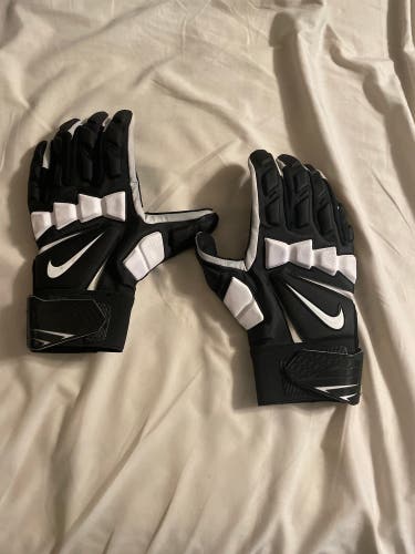 XL Nike Hyperbeast Football Gloves