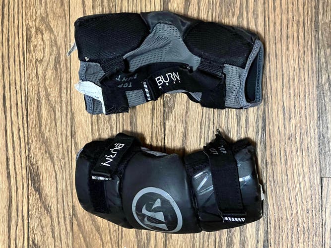 Youth Medium Warrior Burn Arm Pads
