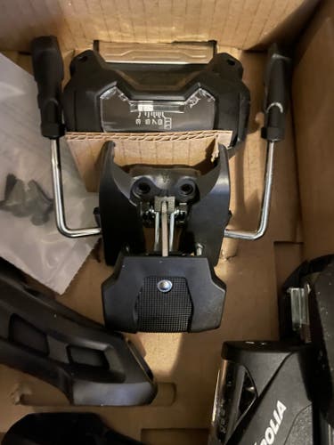 Tyrolia Attack 11 Ski Bindings 95 mm Brake, New 2023