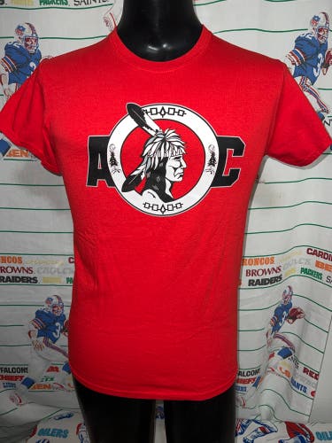 Onondaga RedHawks T-Shirt Small NWOT