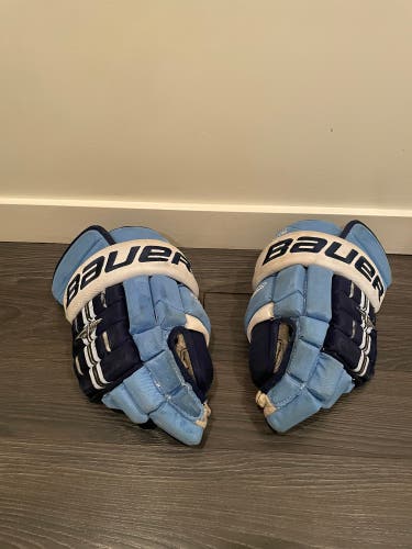 Used Bauer 15"  4 Roll Gloves - UMaine Colors