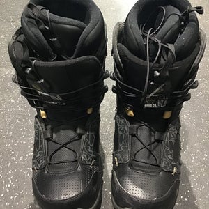 Used K2 K2 Lightning Senior 7 Mens Snowboard Boots
