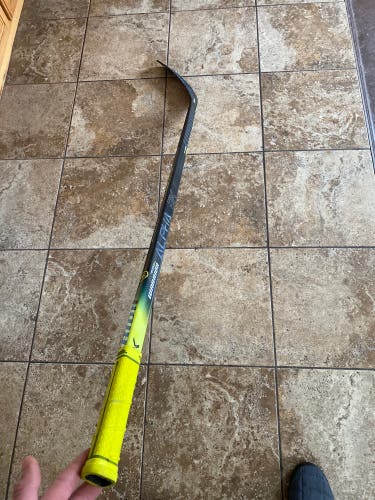 Warrior Alpha DX StickRH W88 85 flex