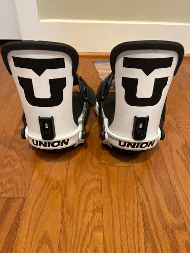 2022 Union Force Pro Medium Snowboard Bindings