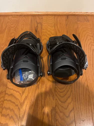 2023 Men's Medium Union All Mountain Atlas Snowboard Bindings