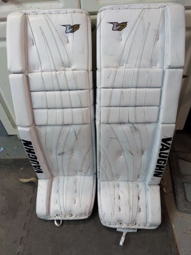 Used 34" Vaughn Velocity V7 Goalie Leg Pads
