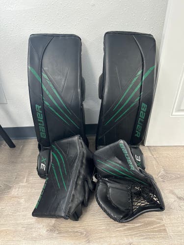 Used Custom intermediate 31” Vapor 3x goalie set