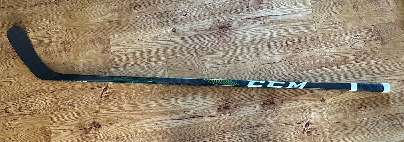 Senior Right Handed P29 Pro Stock RibCor Trigger 4 Pro Hockey Stick