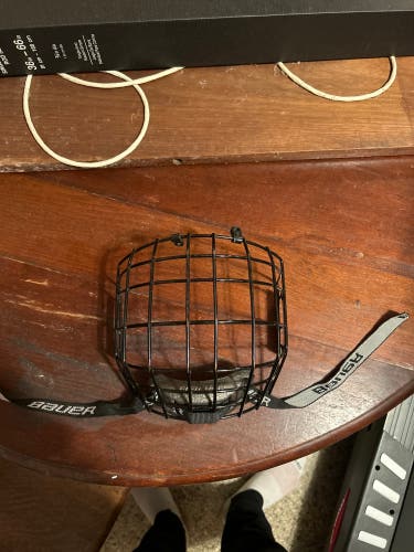 Small Bauer Box Cage