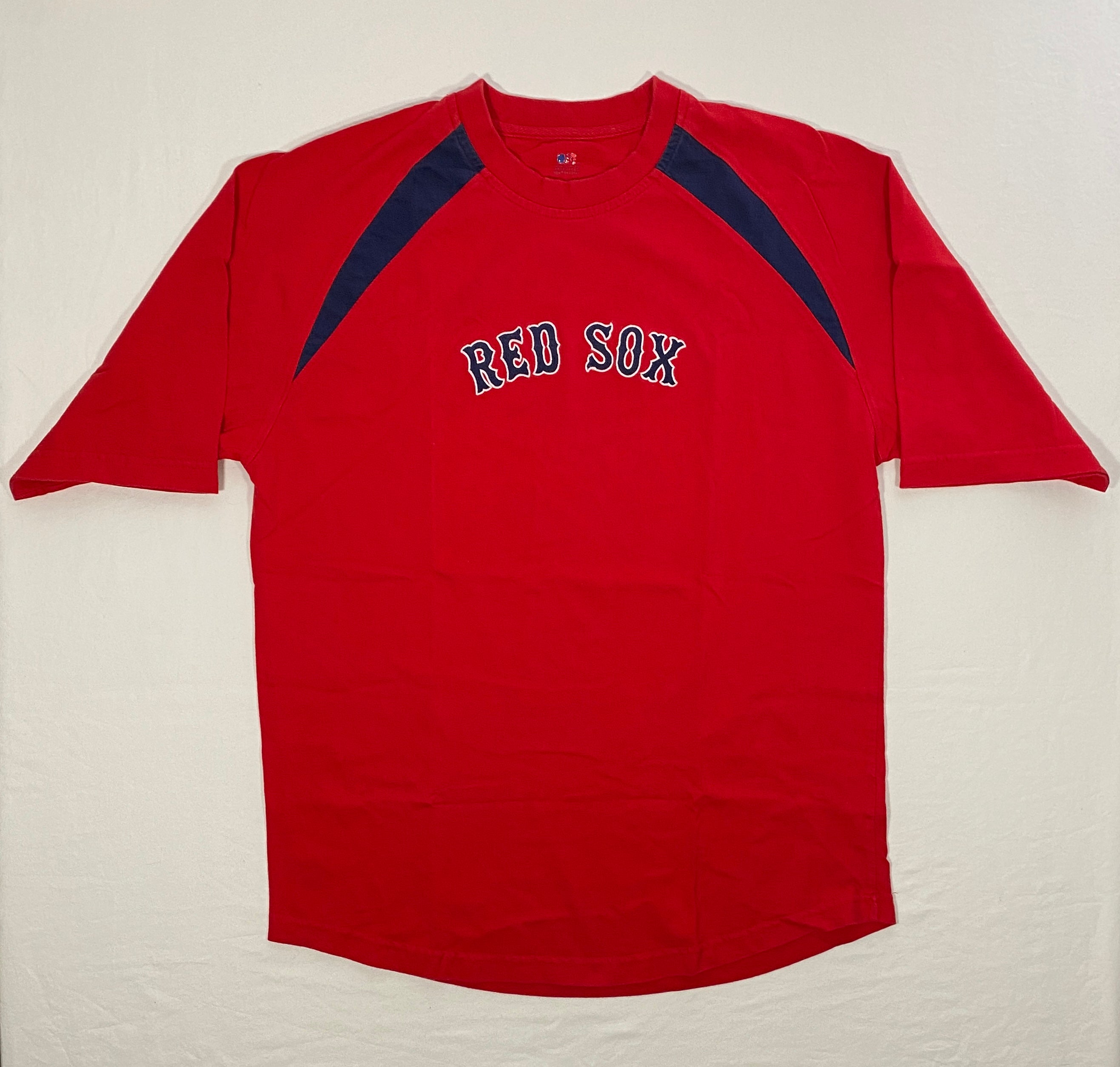 Vintage MLB Boston Red Sox Men's Size L Red Embroidered Logo 1/2 Sleeve T  Shirt