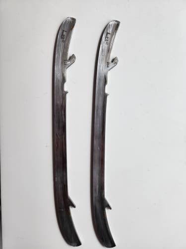 Used Bauer TUUK LS2 254 mm size 6