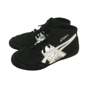 Used Asics Matflex 2 Junior 06 Wrestling Shoes