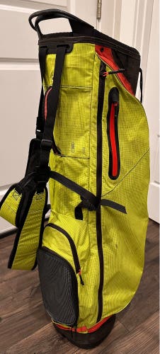 PING Hoofer Craz-E Lite