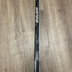 Senior New Right Handed Bauer Vapor Hyperlite Hockey Stick P88 Pro Stock