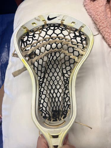Nike Lakota used head