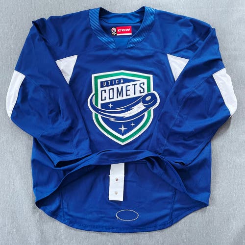 Pro Stock Utica Comets CCM Quicklite Practice Jersey Blue Size 58