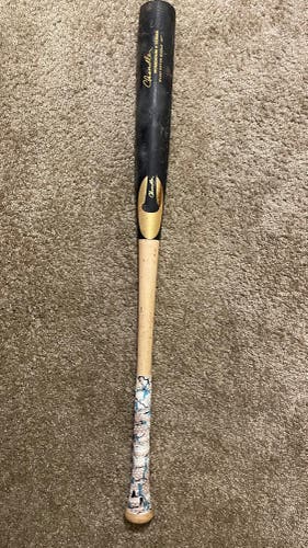 Chandler Wood Bat Momentum Series CC13A (-3) 30 oz 33"
