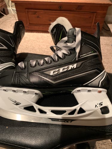 Used CCM Regular Width  Size 5 RibCor 76K Hockey Skates