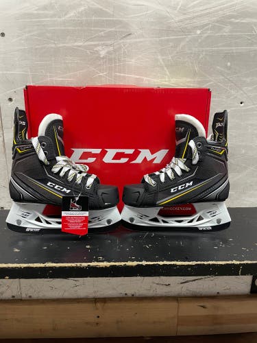 New CCM Regular Width  Size 1 Tacks Classic Pro+ Hockey Skates