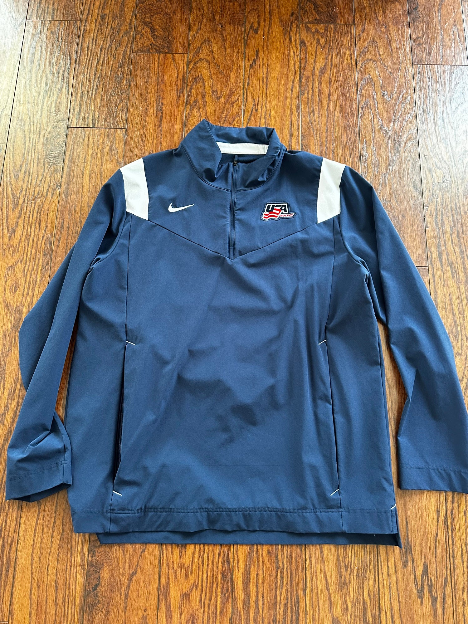 Nike Men's Denver Broncos Sideline Coaches Short Sleeve Jacket - Navy - L (Large)