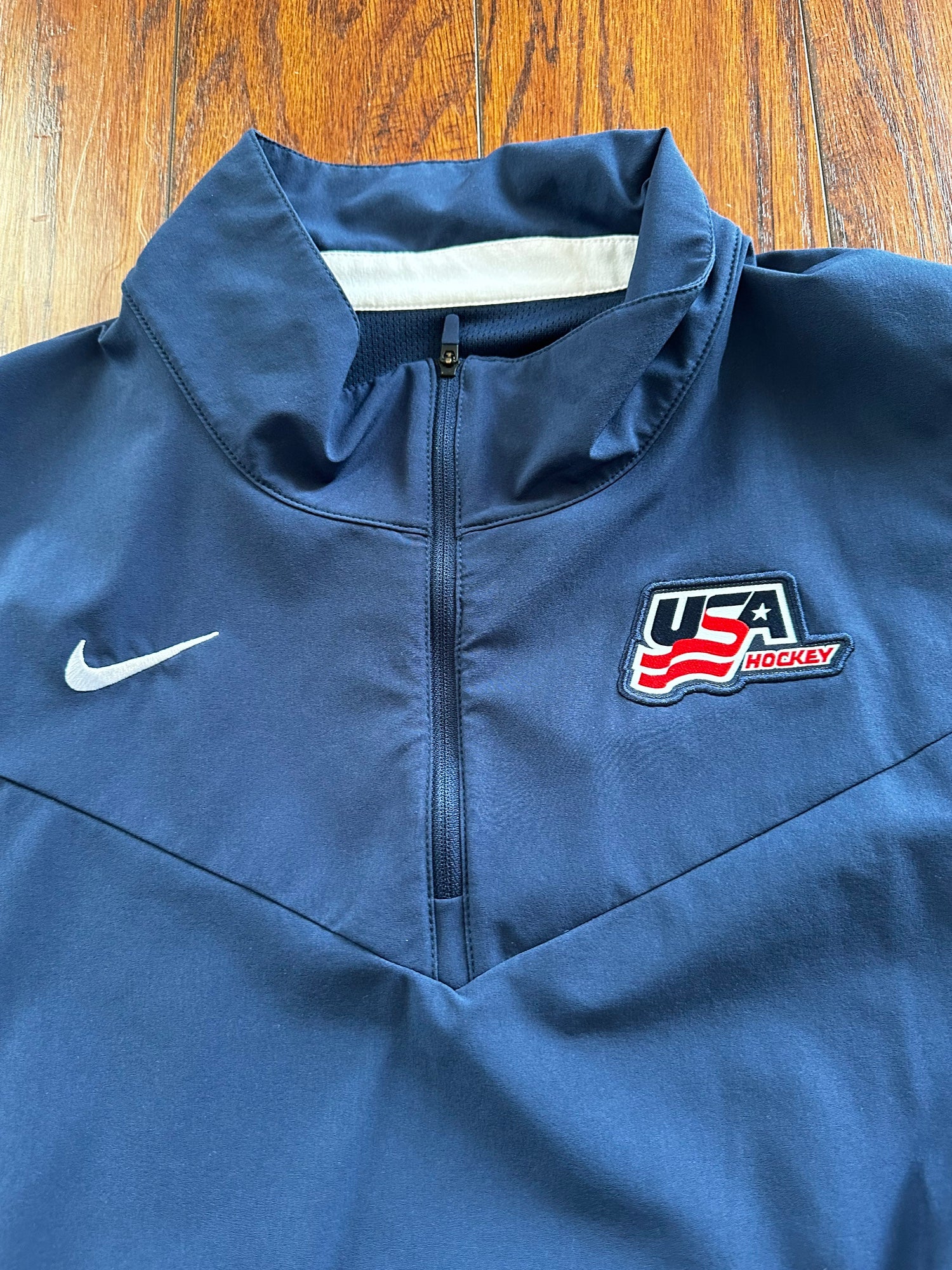 Nike / Men's Philadelphia Eagles Sideline Coach Half-Zip Teal