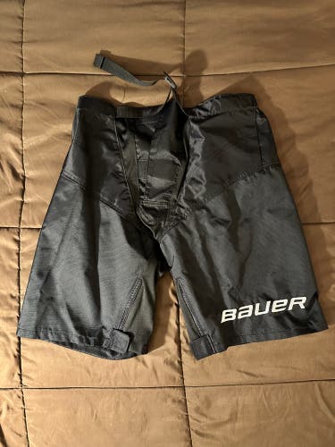Black Used Medium Bauer Pant Shell