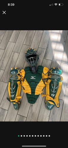 Mizuno Samurai Catcher's Set