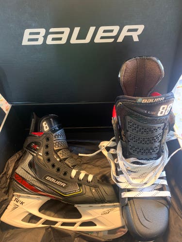 Patrick Kane 2x pro skates