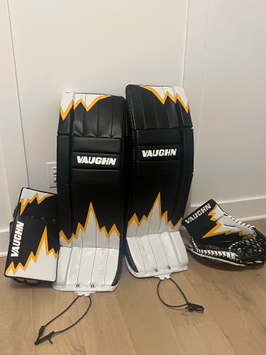 Vaughn V9 Senior Special Edition Goalie Set 34” + 2” NEW