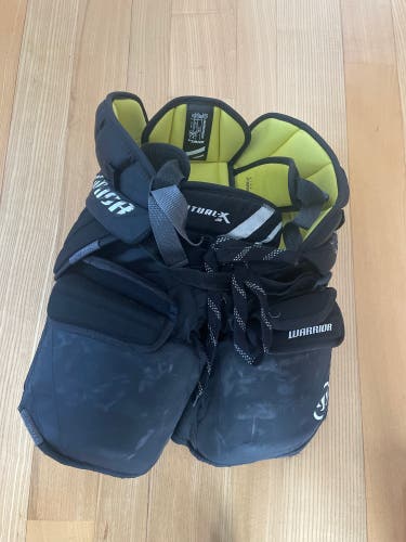 Junior Used LG/XL Warrior Ritual X Hockey Goalie Pants