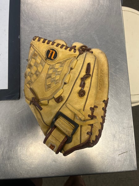 Used Nokona Fast pitch Softball Glove