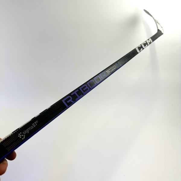 Repaired Right Handed CCM Trigger 7 Pro | 70 Flex | P92 Curve | Grip | #R7