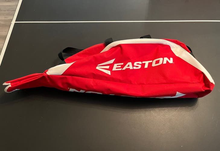 Easton E100T Red Tote Bag