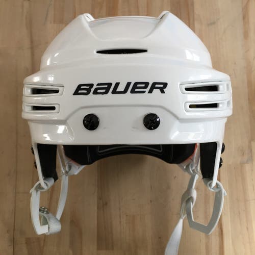 Used Medium Bauer Re-Akt 75 Helmet