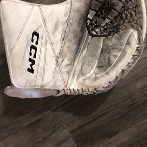 Used CCM Regular CCM AXIS 2 Catcher 591 Degree