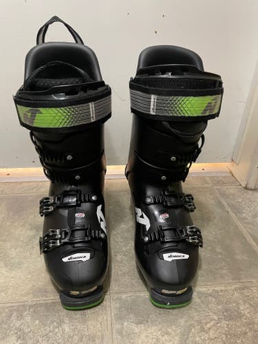Men's Used Nordica All Mountain PRO MACHINE 120 Ski Boots Stiff Flex