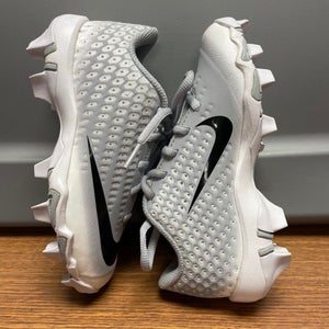 Nike Boys 11C Cleats Athletic Shoes Spikes Football Kids Swoosh FastFlex Gray