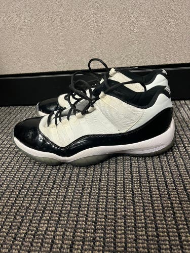 Jordan 11 low (Reps)